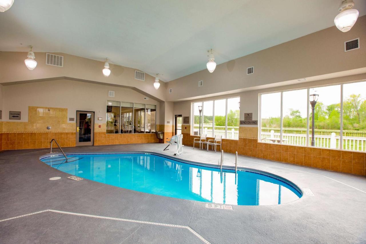 Country Inn & Suites By Radisson, Wilson, Nc Exterior foto